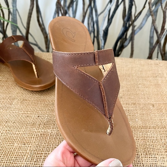 OluKai LaLa Thong Flip Flop Sandals - Picture 5 of 10